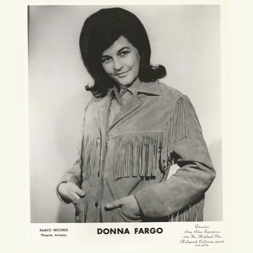 Promo---1967_Donna-Fargo_bw